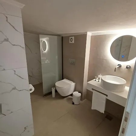 Geomar Luxury Apartamento Skála Marión