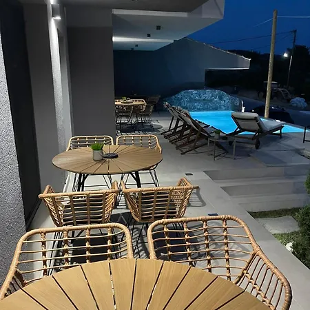 Geomar Luxury * Skála Marión