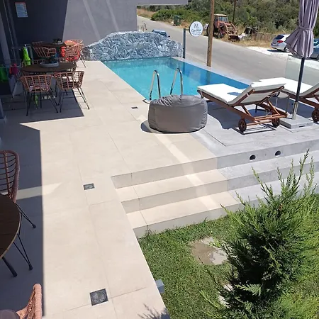 Διαμέρισμα Geomar Luxury