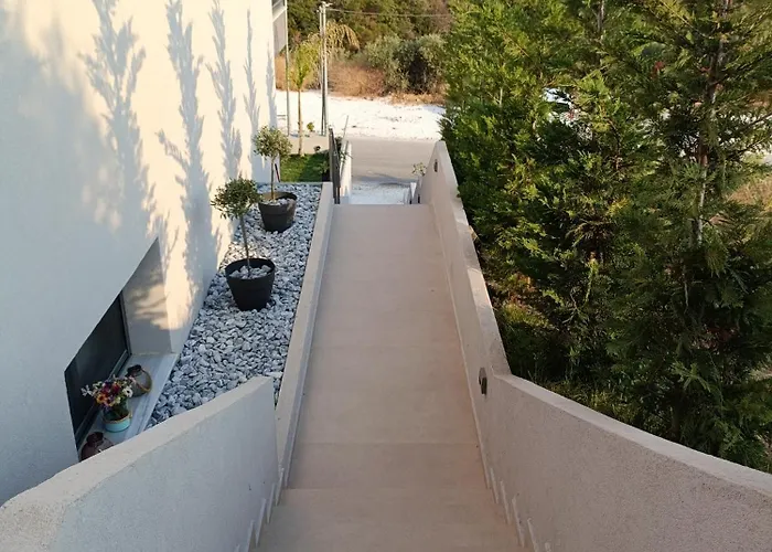 Geomar Luxury Apartament *